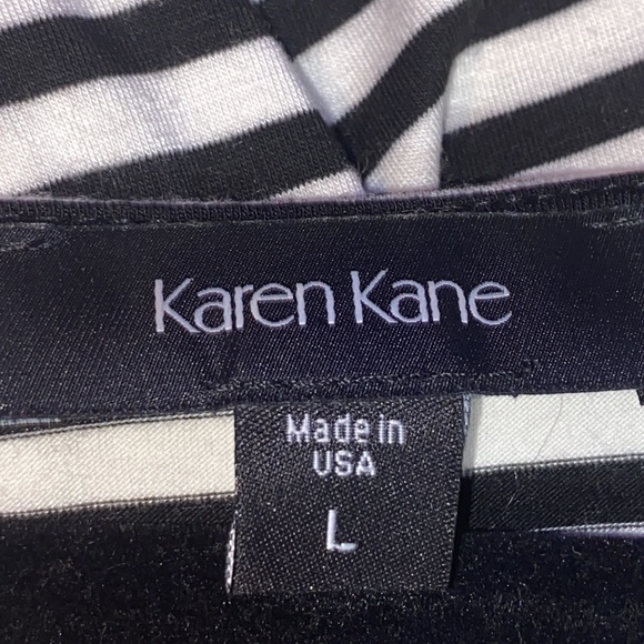 Black & White Stripped Dress - LARGE - Picture 4 of 4